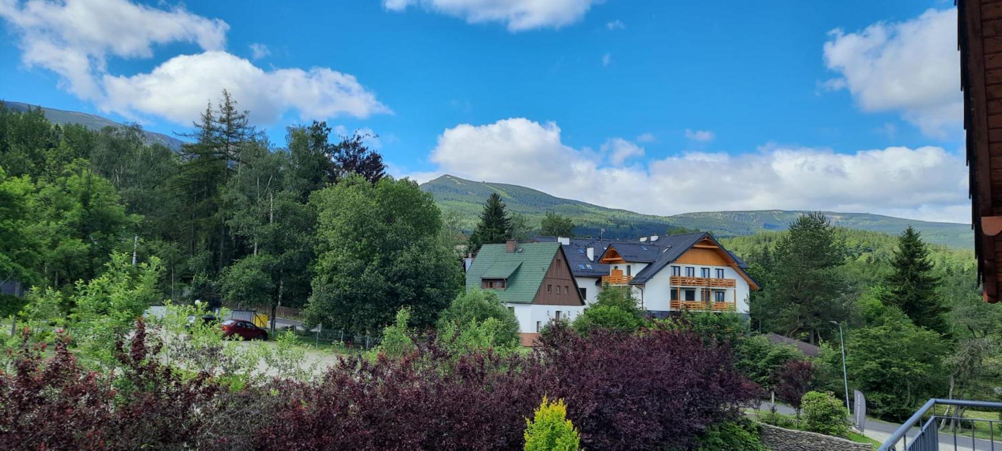 Karkonoskie Widoki Apartamenty Karpacz Exterior foto